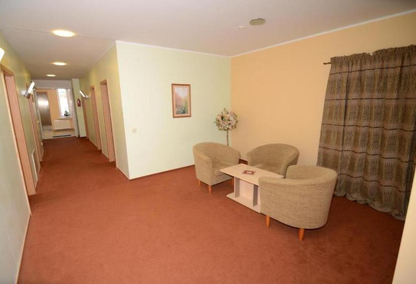 پانسیون Vesk Svečių Namai