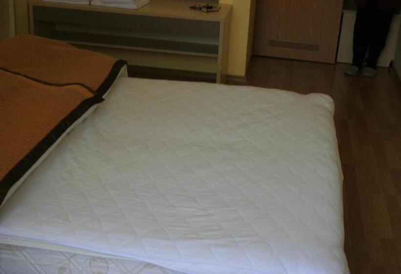 پانسیون Vesk Svečių Namai