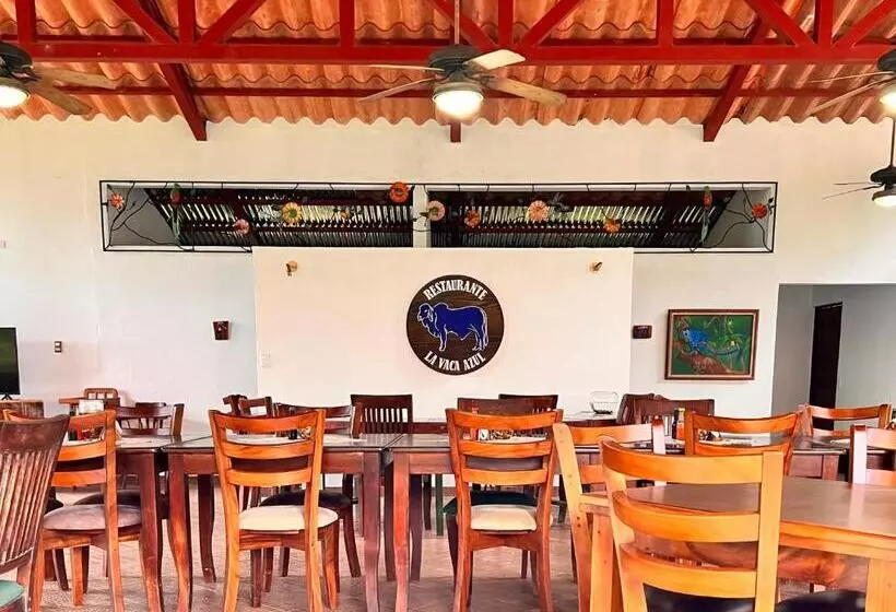 Retkeilymaja Blue Banyan Inn