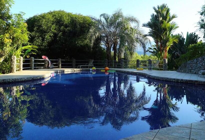 فندق صغير Blue Banyan Inn