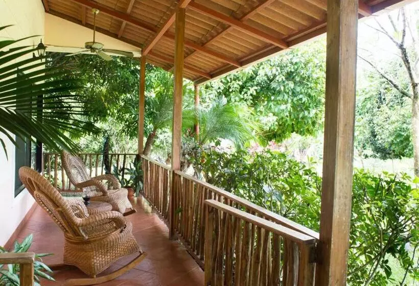Retkeilymaja Blue Banyan Inn