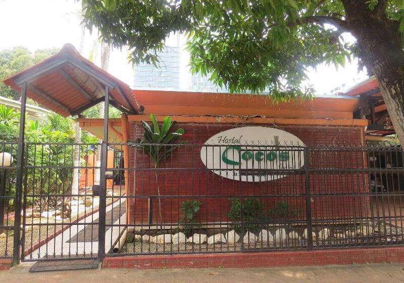 Общежитие Hostal Cocos Inn