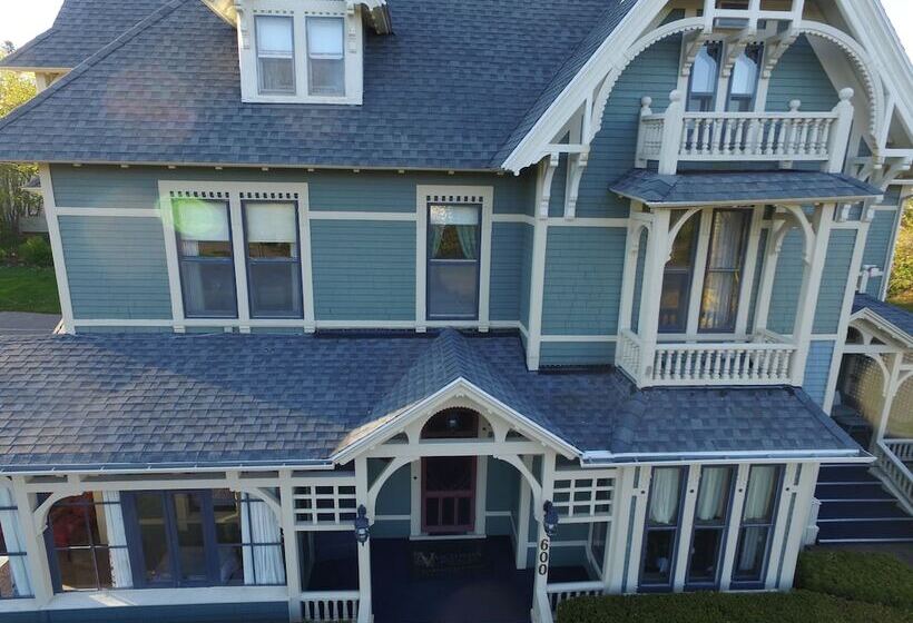 旅馆 Victoria's Historic Inn