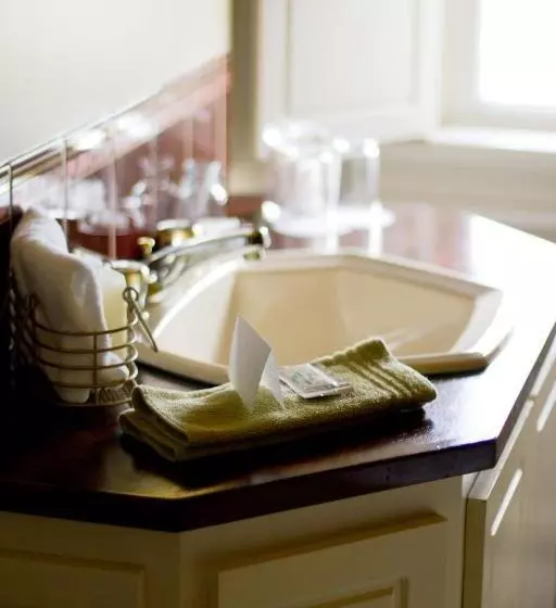 Retkeilymaja Victoria's Historic Inn