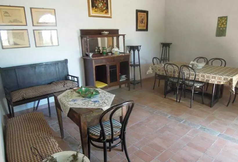 هتل Agriturismo Cuca