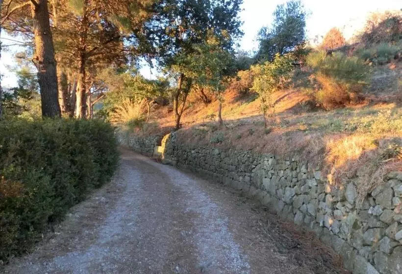 هتل Agriturismo Cuca