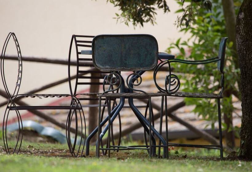 ホテル Agriturismo La Montagnola