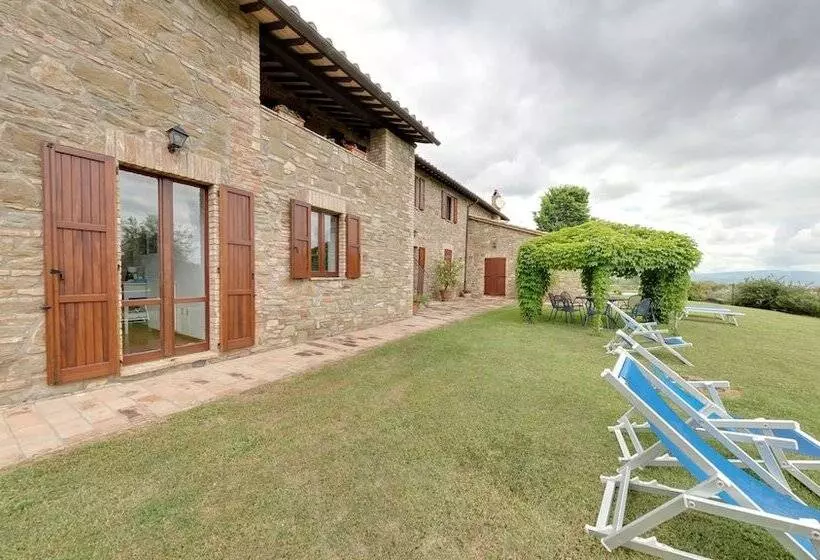 Hotelli Agriturismo La Montagnola