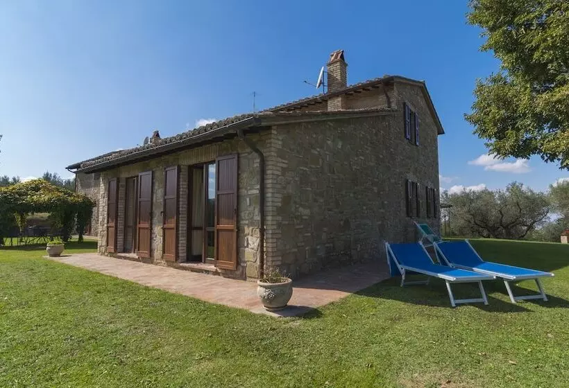 Hotelli Agriturismo La Montagnola