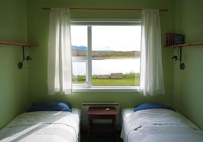 پانسیون Ensku Húsin