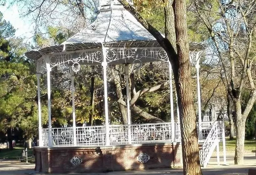 پانسیون Hostal San Roque