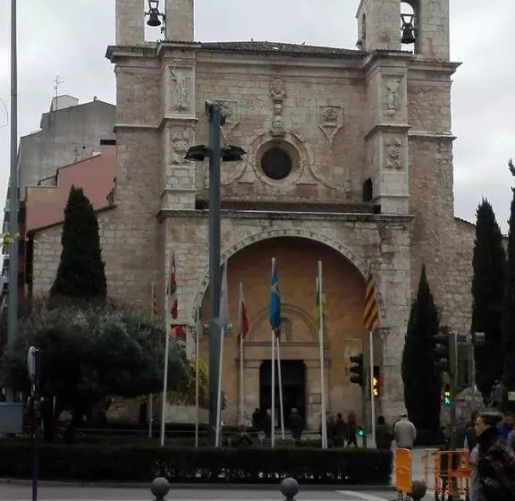 پانسیون Hostal San Roque