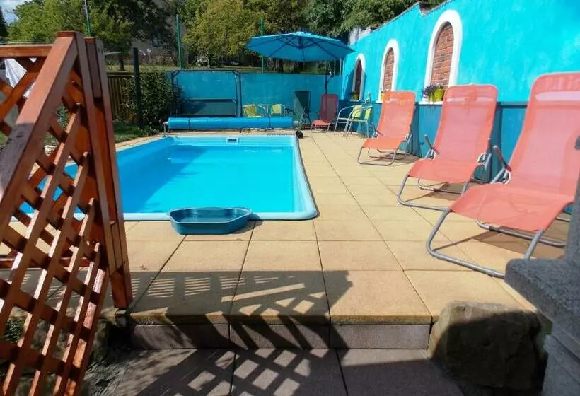 Majatalo Penzion Aida Ostrava