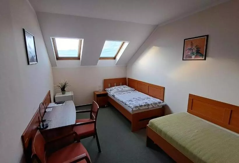 Majatalo Penzion Aida Ostrava