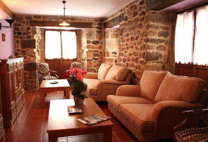 ペンション Posada El Arrabal