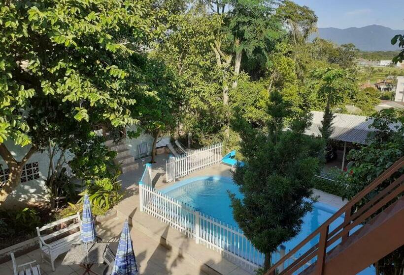 펜션 Pousada Martanha