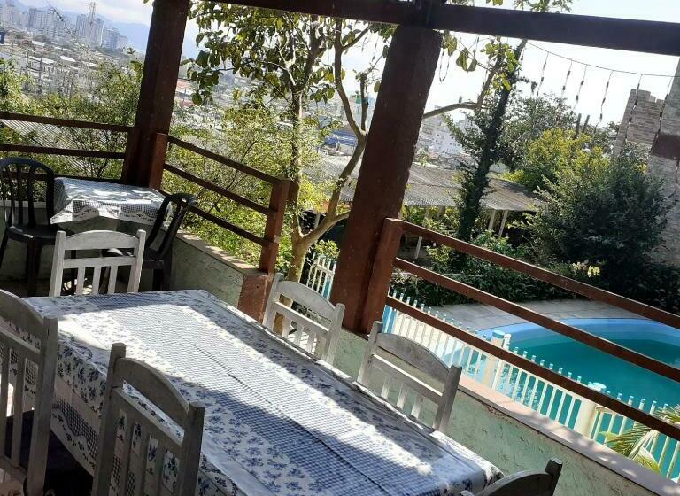 펜션 Pousada Martanha