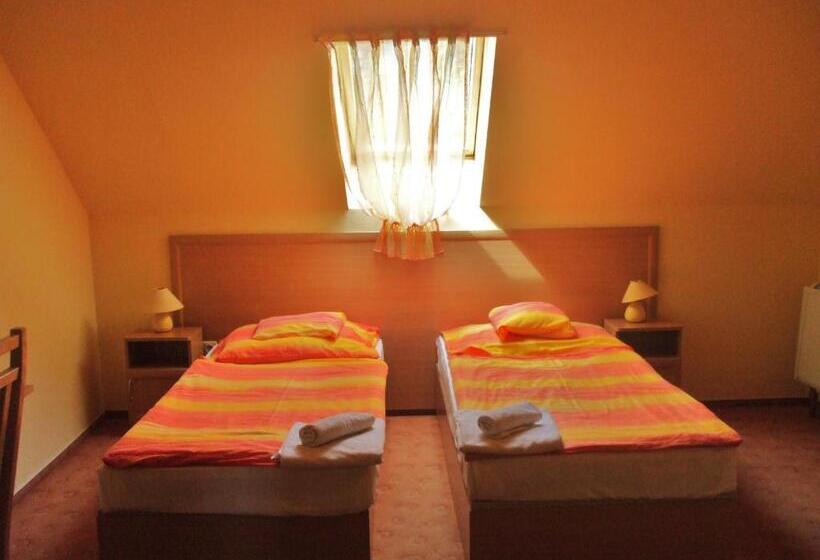 Turul étterem és Panzió