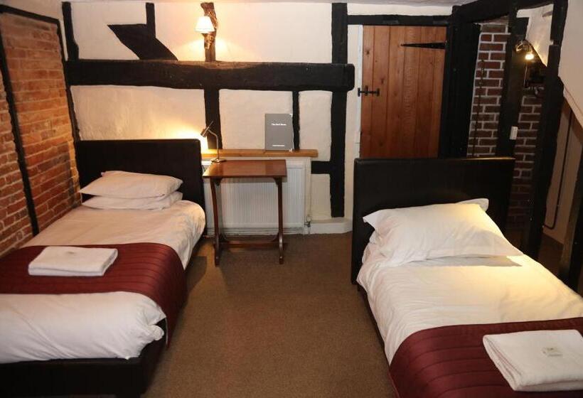 ユースホステル The Half Moon Inn