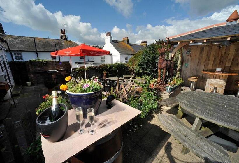 فندق صغير The Pilot Inn