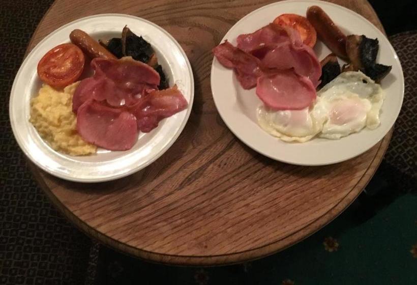 فندق صغير The Wheatsheaf Inn