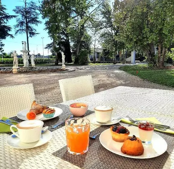 ホテル Agriturismo Villa Trovatore