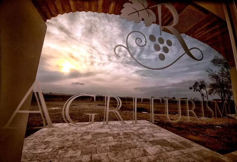 ホテル Agriturismo Villa Trovatore