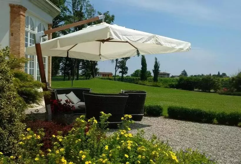 ホテル Agriturismo Villa Trovatore