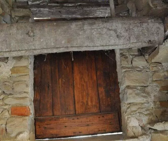 Hotelli Castello Di Grillano Guest House