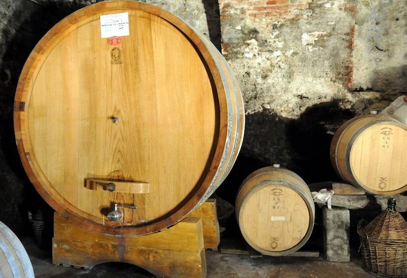 فندق Castello Di Grillano Guest House