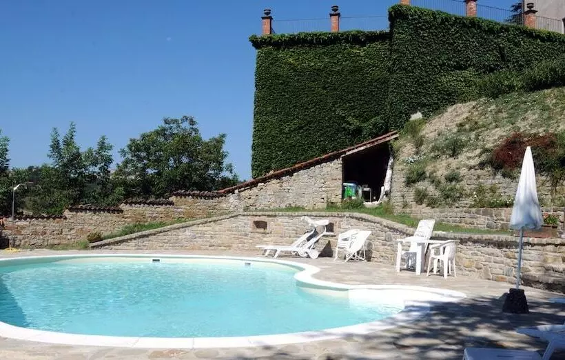 Hotelli Castello Di Grillano Guest House