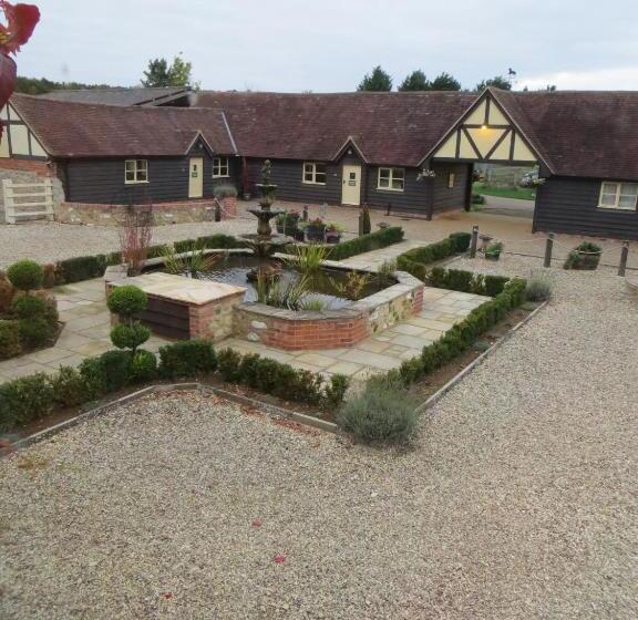 בית מלון כפרי Common Leys Farm