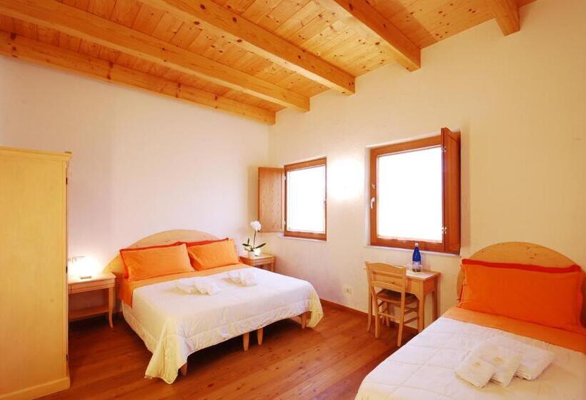 ホテル Corte All'olmo