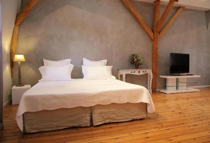 بنسيون A La Fleur De Lys