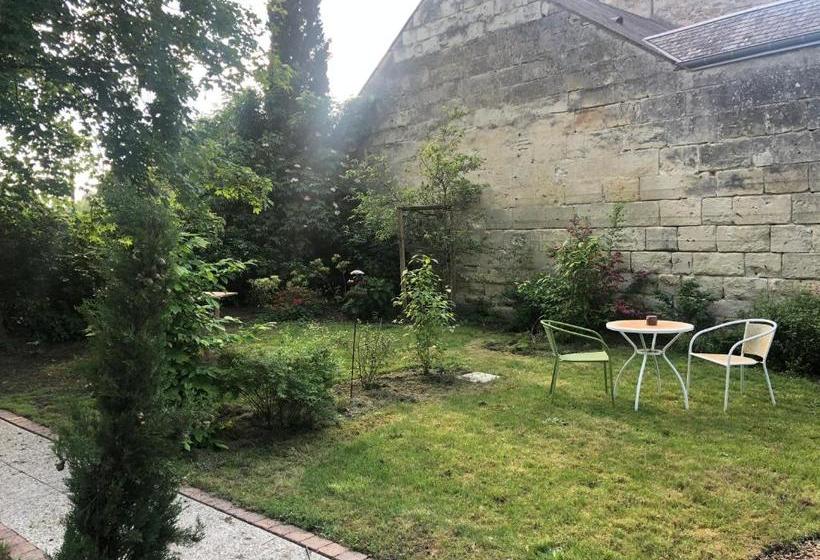 بنسيون A La Fleur De Lys