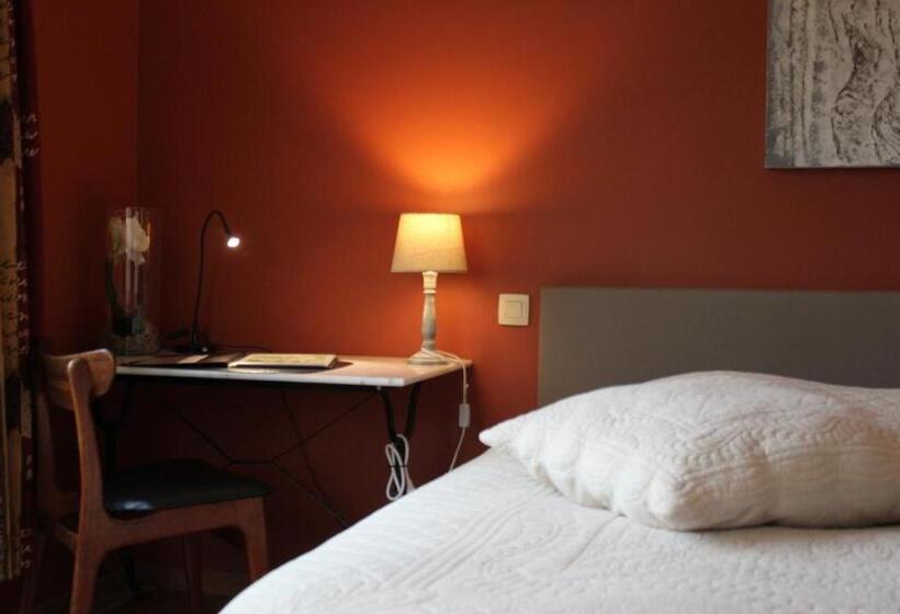 פנסיון Green Hill Guest House And Apartment