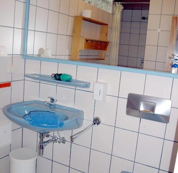 بنسيون Haus Delphin