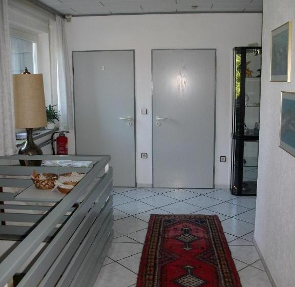 بنسيون Haus Delphin