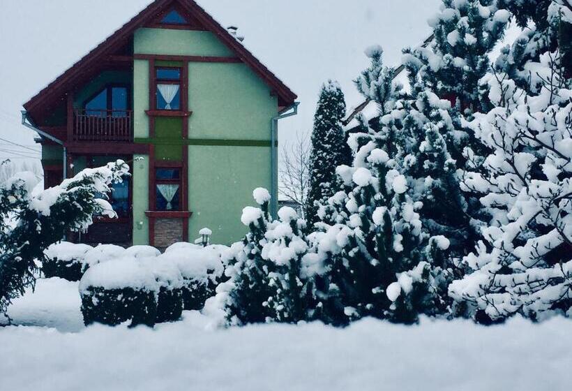 פנסיון Holiday Resort švárny