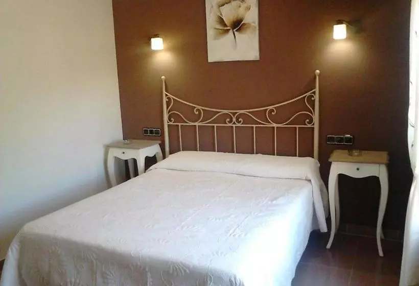 ペンション Hostal Restaurante Solaire