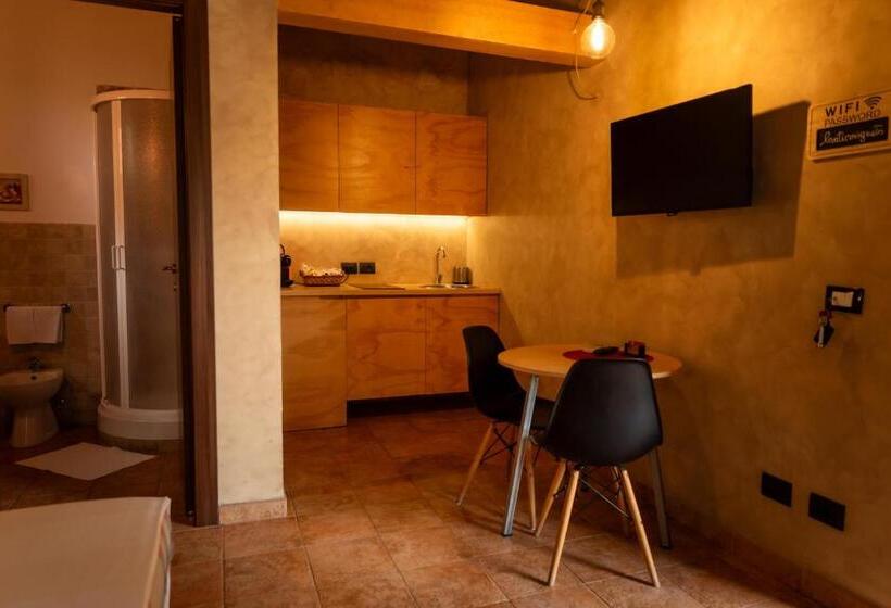 بنسيون L Antico Vigneto