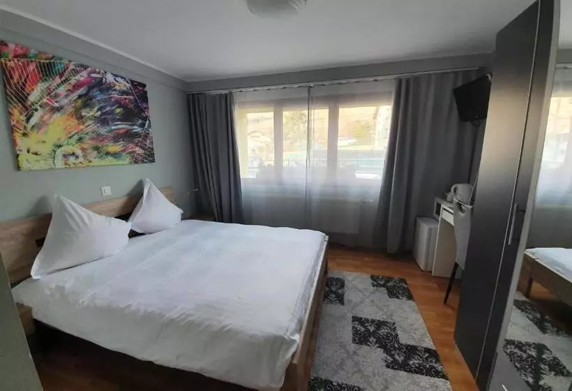 Pension Le Merle Châtelain