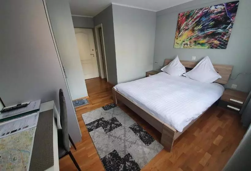 Pension Le Merle Châtelain