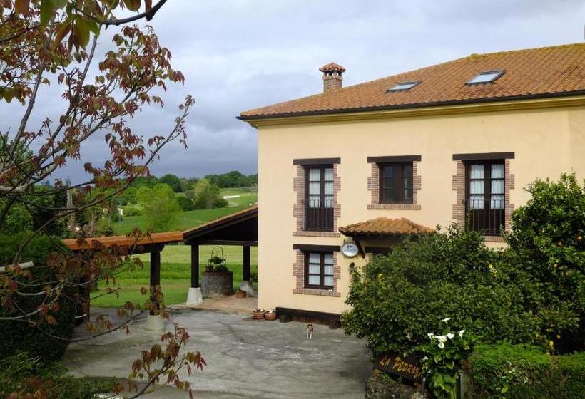 膳宿费 Posada La Pedriza