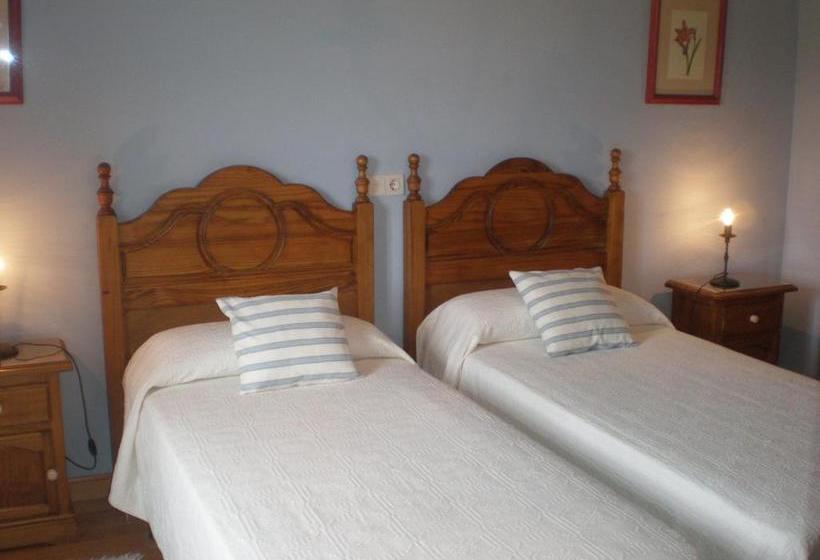 פנסיון Posada La Pedriza