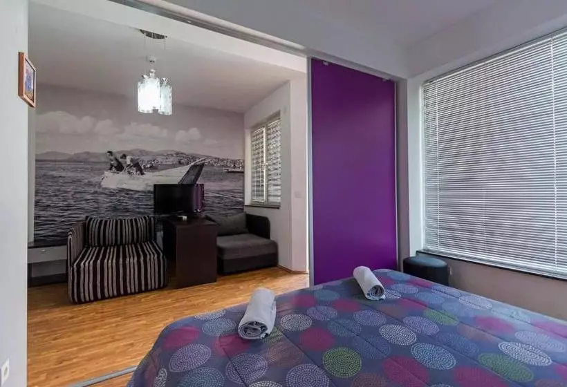 Dj Apartments Plus