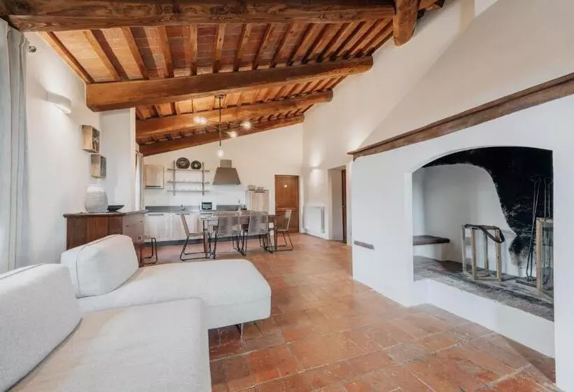 هتل Palazzo Massaini   La Pieve