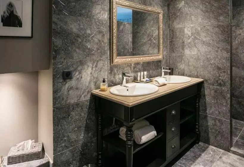 Majatalo Chateau Des Cinq Cantons