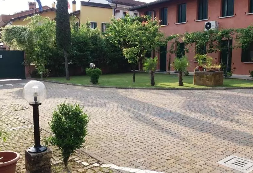 ペンション Dreon B&b