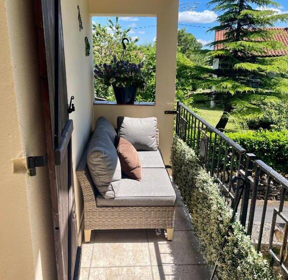 פנסיון Gites Du Caylar Chambres Et Appartments